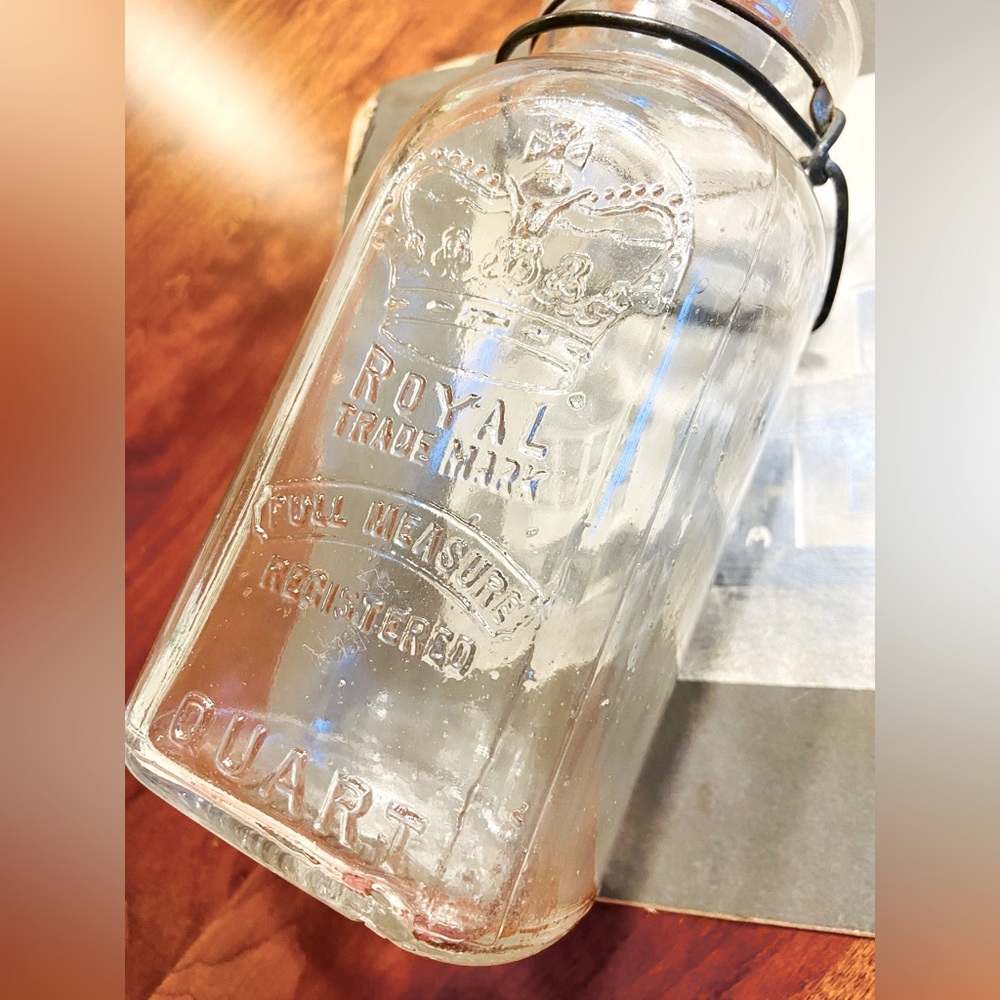 Antique 1896 Royal Trademark Full Measure Square base Quart glass canning jar